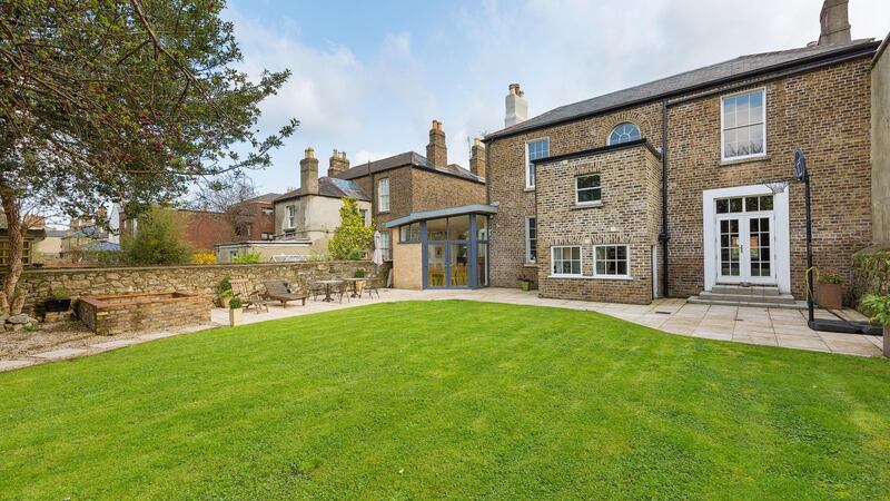 11 Castlewood Avenue: has a large rear garden.