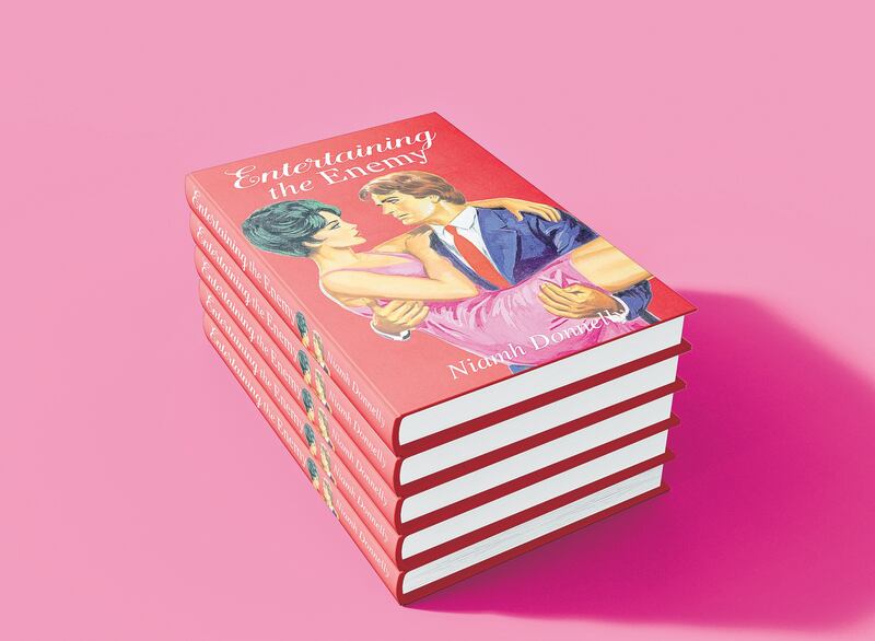 Romance novels. Illustration: Getty Images/Cathal O'Gara