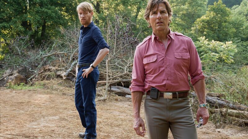 Domhnall Gleeson and Tom Cruise in American Made
