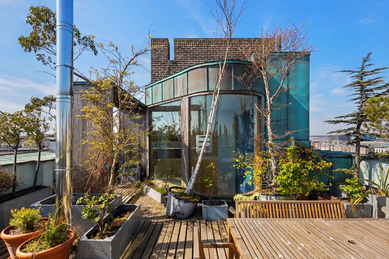 The rooftop terrace has a dedicated watering system