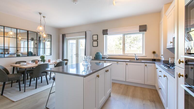 Kitchen/living area  Willow Glen D18