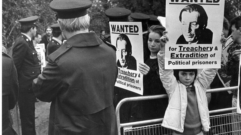 An anti-extradition protest  during the annual Fianna Fáil Wolfe Tone commemoration at Bodenstown in October 1988. Photograph: Matt Kavanagh