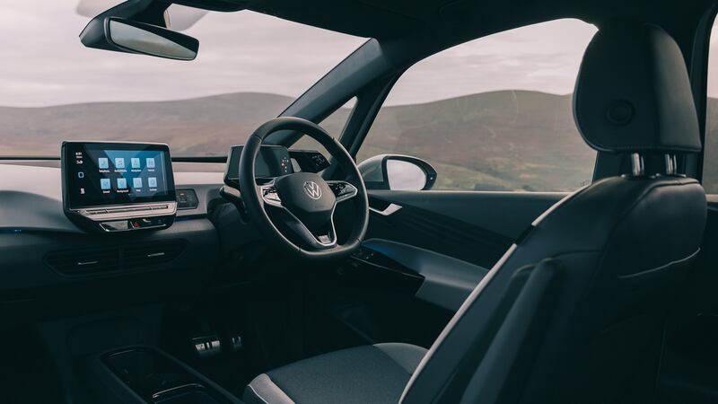 In the ID.3 we get swish graphic displays, haptic touch controls on the steering wheel and a overly-engineered electronic switch system for the driver to operate the rear electric windows