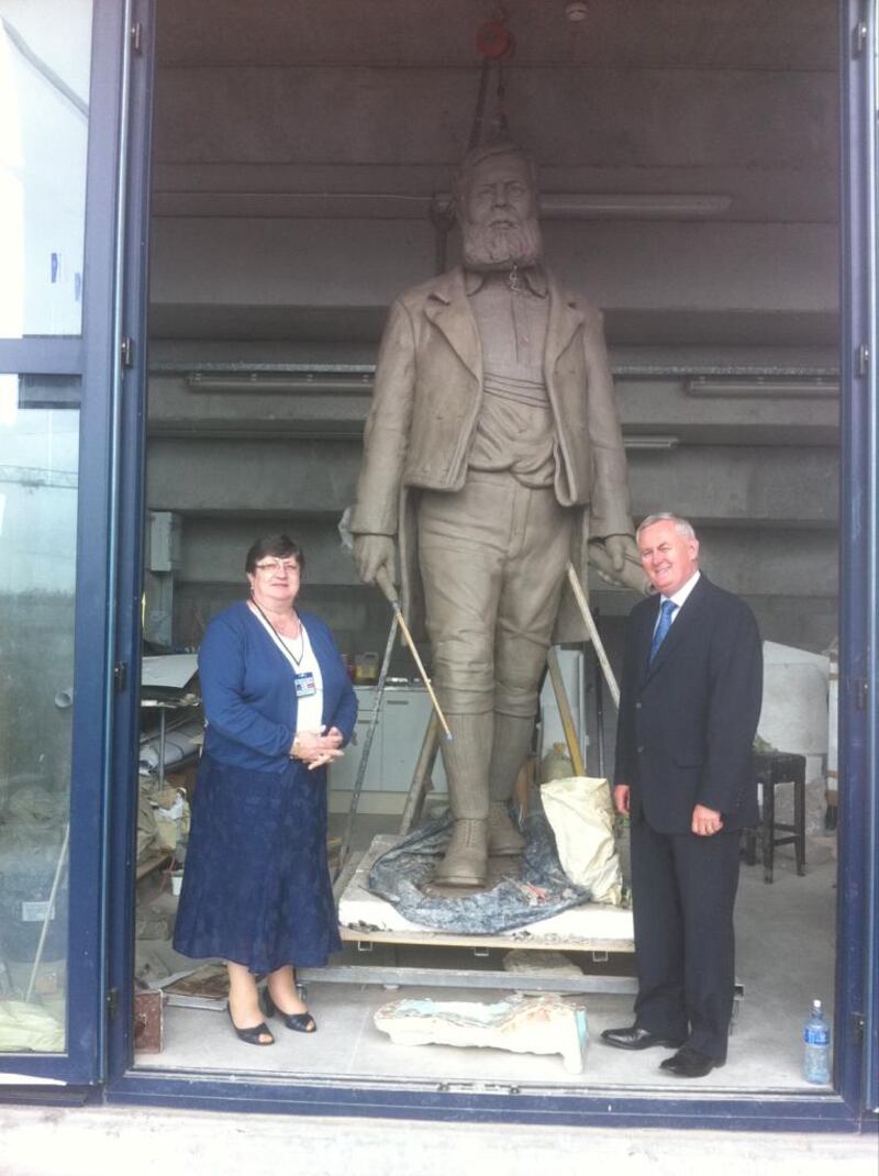 Joan Cooney and Christy Cooney with the Michael Cusack statue by Paul Ferriter