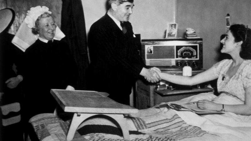 Aneurin Bevan, Minister of Health, meeting a patient at Papworth Village Hospital. Photo by Edward G Malindine/Getty Images