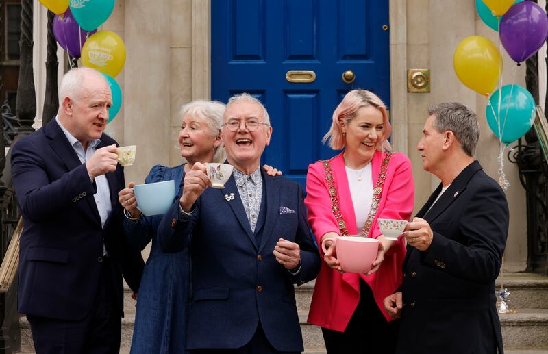 Andy Heffernan, Úna Crawford O’Brien and Bryan Murray with Lord Mayor of Dublin Emma Blain and singer Daniel O'Donnell at the Alzheimer’s Tea Day launch. Photograph: Alan Betson
