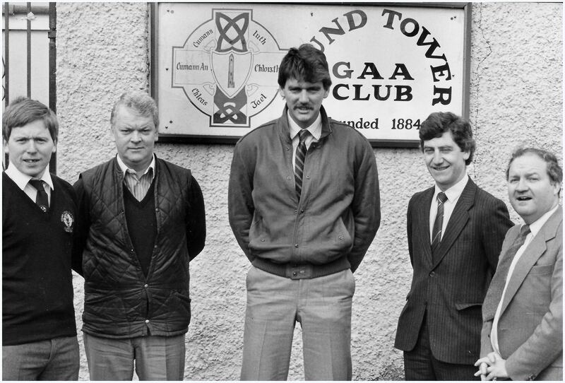 Neil O'Donoghue at Round Towers GAA club after returning for an evening in April 1985, with committee members Liam Molloy, Sean McAuley, Bernard Cronin and Tommy Keogh