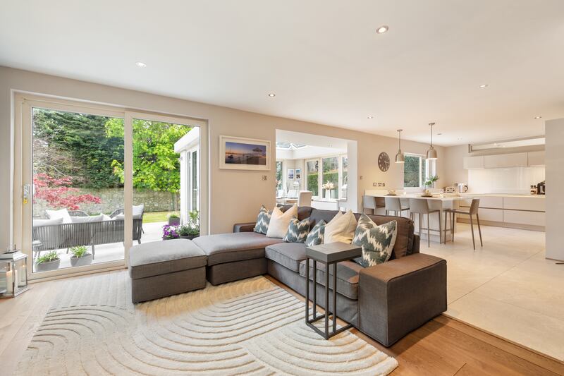 Open-plan kitchen/dining/family area