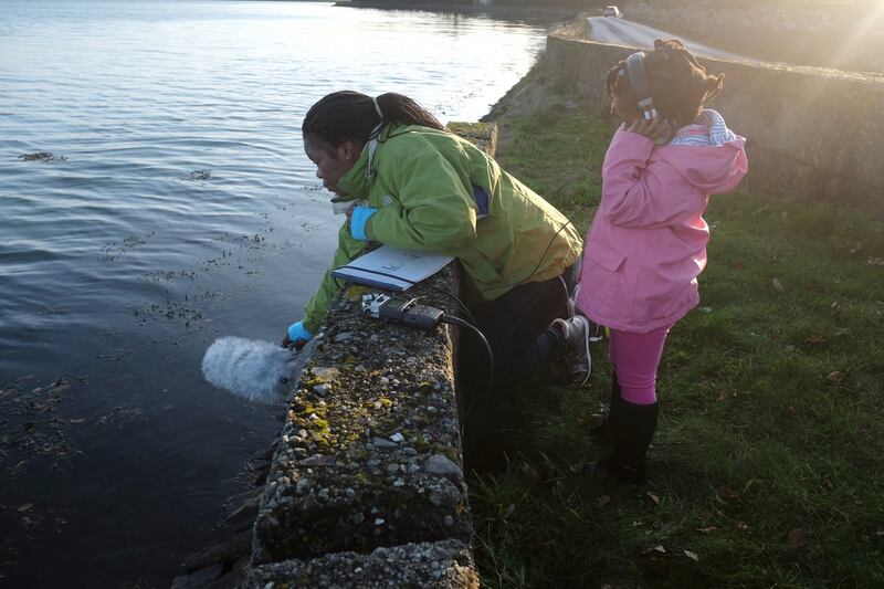 Khanyo and Kinna recording on Inchydoney Beach road