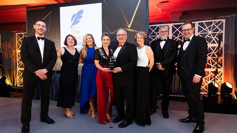 Dr Matt Cotterell, awards judge, presents the best internship programme award to the University of Limerick team