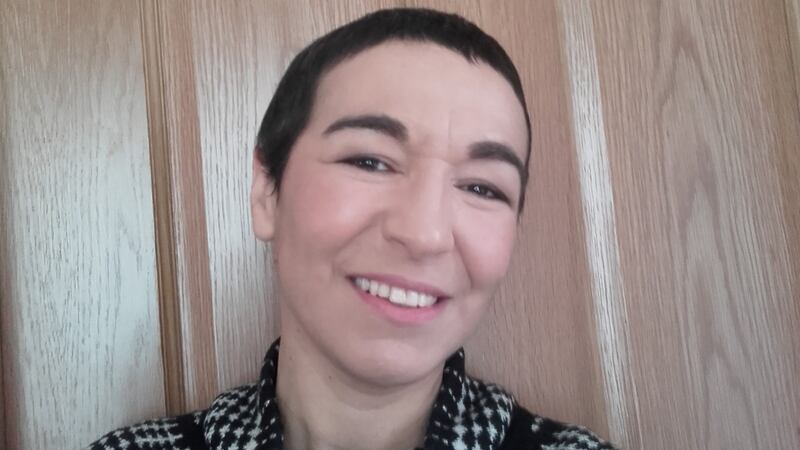 Léa Hearst: “When I told my family and close friends about my cancer diagnosis they told me to come home. If I had known how difficult it would be here I would’ve gone back to France.”