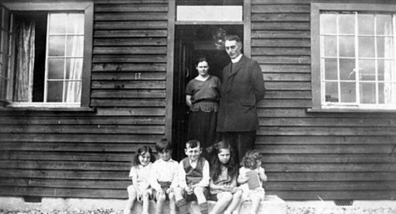 The MacEntee children at Tigh na Cille, in a photograph from Máire Mhac an tSaoi’s memoir The Same Age as the State; in the book the caption reads ‘at the back stand my Uncle Paddy and Bríde, sitting down at their feet are Biddín, Séamus, Peaitsín (Biddín’s brother), me and Barbara’