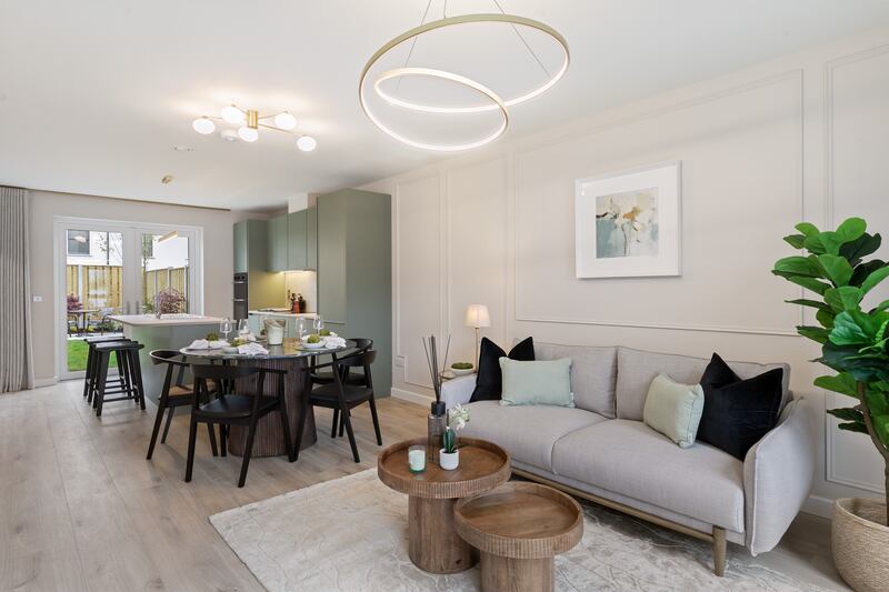 Redford: open-plan kitchen/dining/livingroom