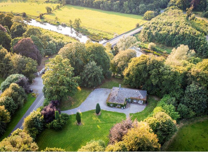 Oak Lodge, Bellinter Bridge, Tara, Co Meath