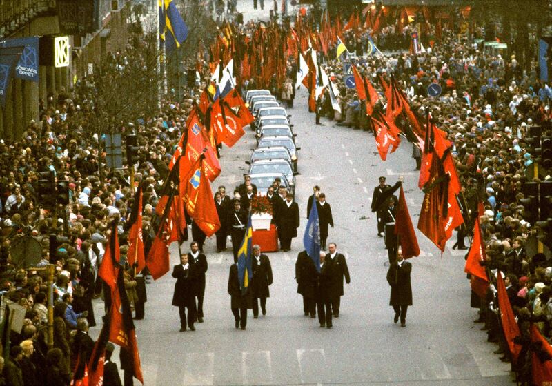 The funeral cortege of Olof Palme passes through  Stockholm on March 26th, 1986. Photograph: TT News Agency/AFP via Getty