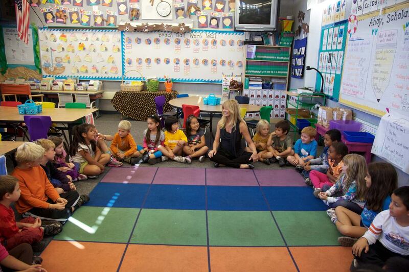 Mind Up: Goldie Hawn visiting Jefferson elementary school in Redondo Beach, California, as part of her work with the project