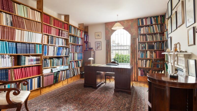 Library in 59 Brighton Road Rathgar D6