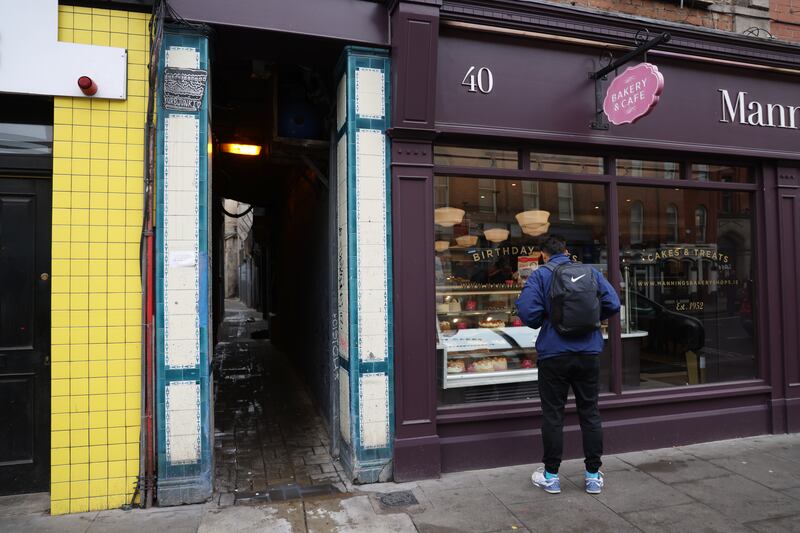 Swan Alley beside Mannings Bakery on Thomas Street: The council is set to publish plans for gates at both ends of the lane. Photograph: Bryan O’Brien 