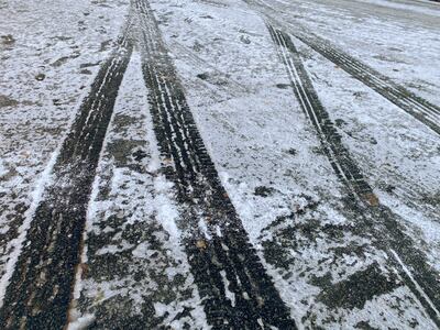 A cold weather warning is in force with icy conditions in many parts of the country this morning. 