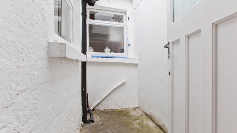 8, Colliers Avenue, Ranelagh for €220,000