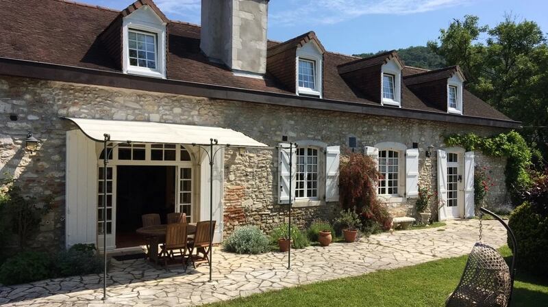 Aquitane: The house retains original features such as exposed beams.