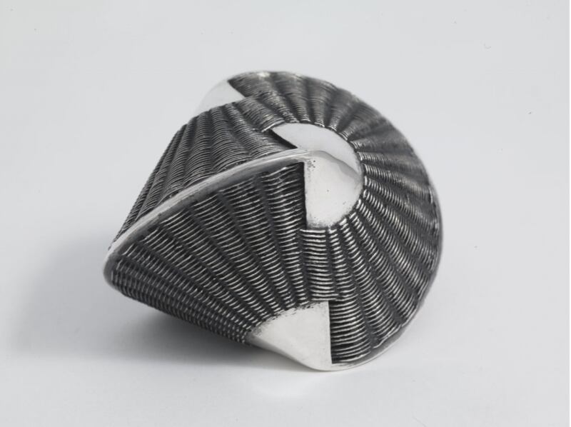 Eilis O’Connell, Sublime Geometry, sterling silver. Photograh: Steve Russell Studios