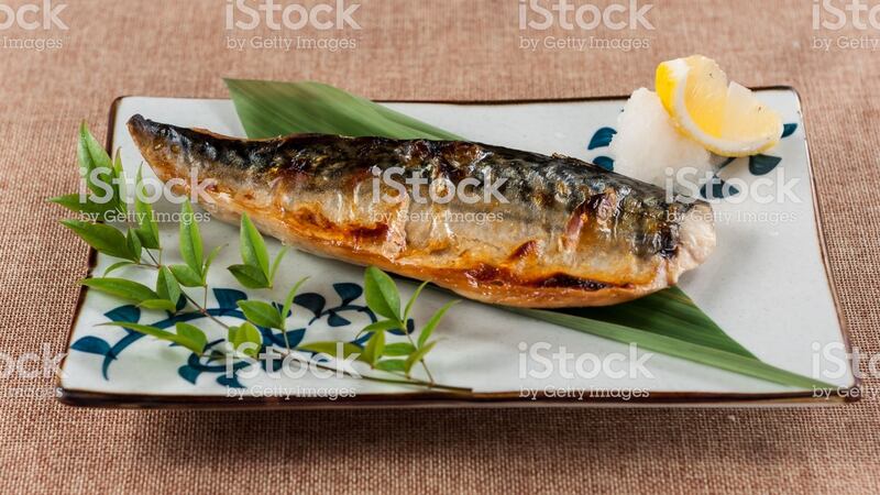 Grilled salted mackerel