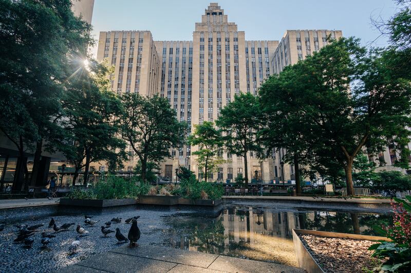 
                        FILE —The Manhattan Criminal Courthouse in New York, on May 31, 2024. Justice Juan Merchan has tried to treat Trump like the hundreds of other defendants whose fates he has decided, but his decision could alter American history. (Jeenah Moon/The New York Times)
                      
