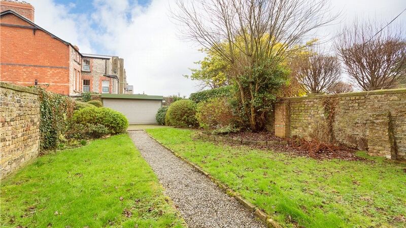The house  has vehicular rear access – a real plus given the lack of off-street parking on Palmerston Road