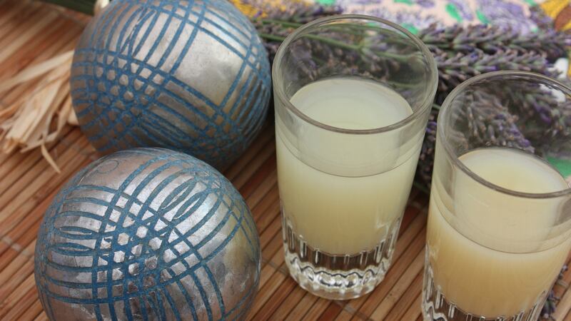 Wash down a game of pétanque with a glass of pastis.