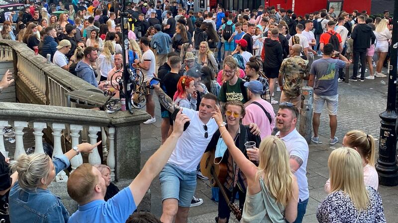 Large crowds of people gathered i  in South William street, Dublin at the weekend. Photograph: Niall Carson/PA Wire