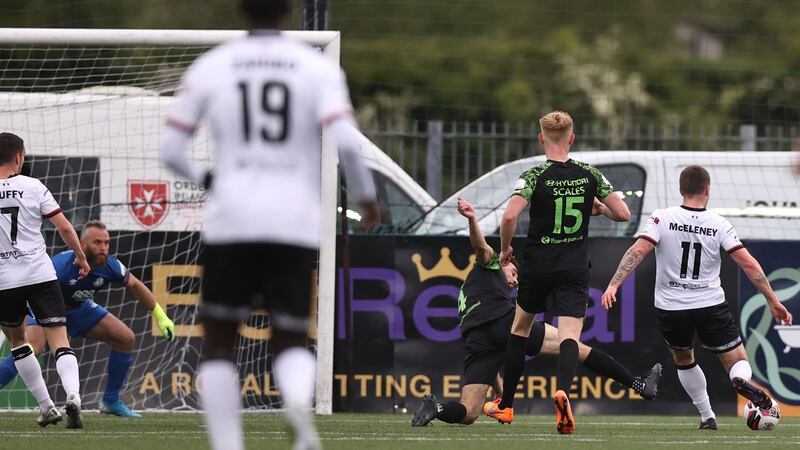 Dundalk’s Patrick McEleney gives Dundalk the lead. Photo: Tommy Dickson/Inpho