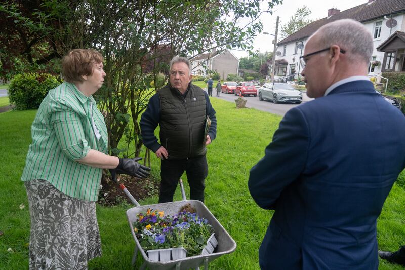 Peter Whelan and Peadar Toibín speaking with locals while canvassing in Slane. Photograph: Barry Cronin