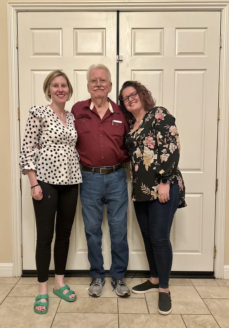 'They’re all tall': Sarah O'Toole made contact with her father Trent Nebeker and half-sister Kelly 