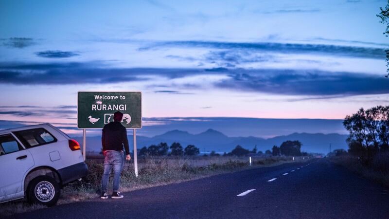 Elz Carrad in Rurangi