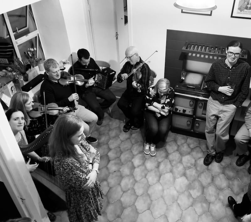 A recreation of the 1955 Kilfenora photograph, taken in 2022.