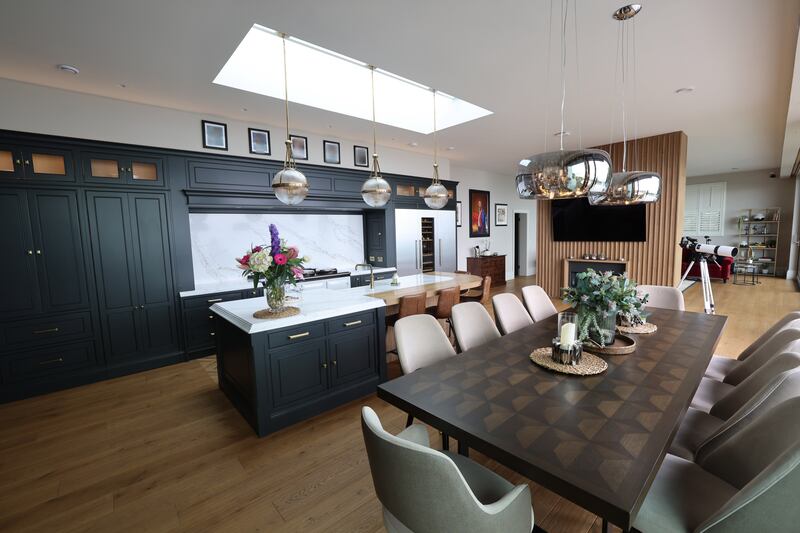 Kitchen and dining area. Photograph: Dara Mac Dónaill








