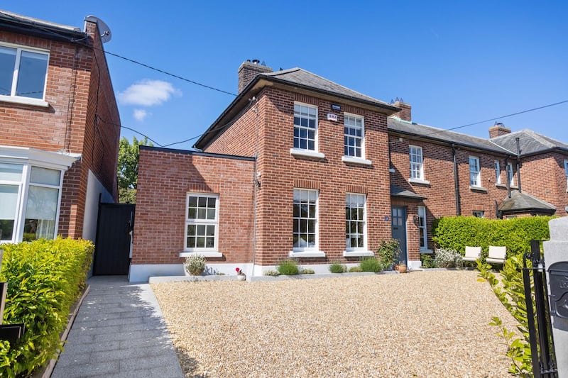 23 Whitethorn Road, Clonskeagh, Dublin 14