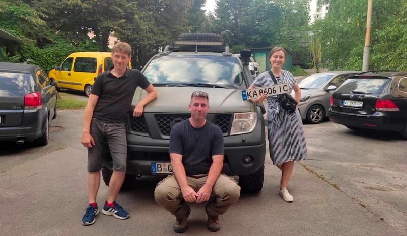 Finbar Cafferkey delivering aid in Ukraine. Photograph courtesy of Sergey Movchan/Solidarity Collectives