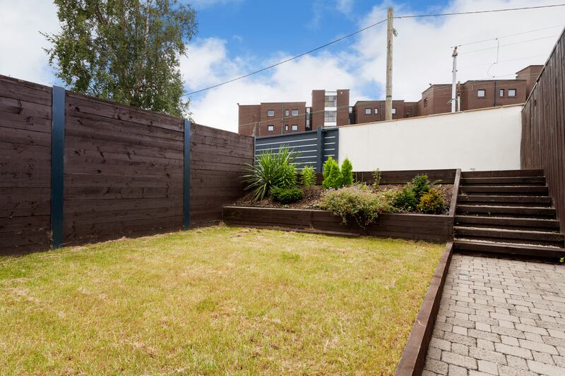 Lawn of tiered garden