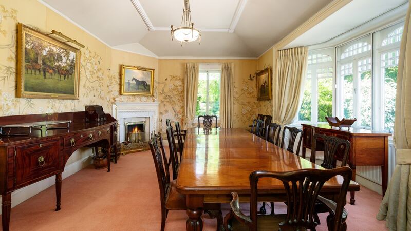 Formal dining room