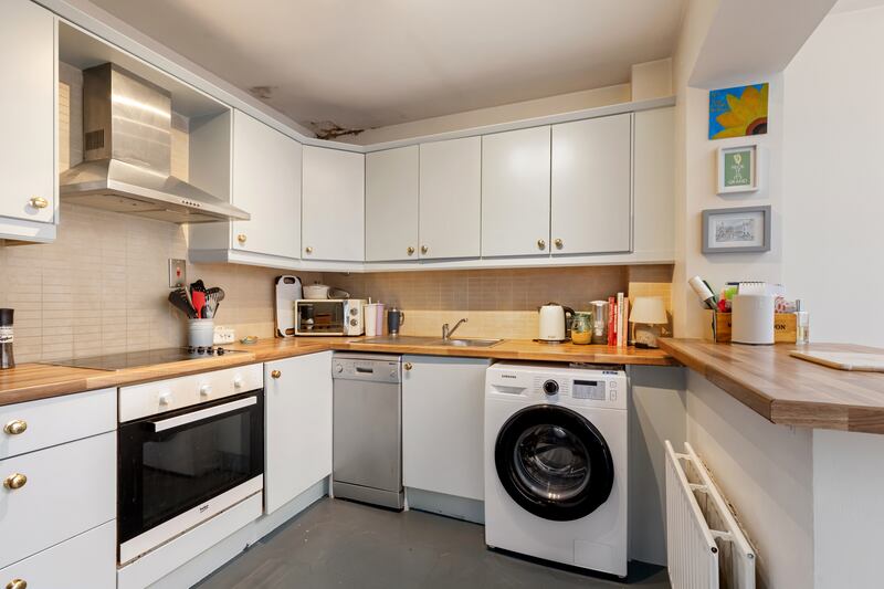 Kitchen. Photograph: Viv van der Holst