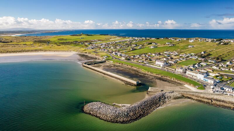 The property overlooks the Atlantic Ocean