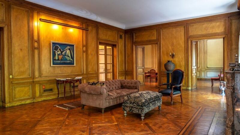 This Montevideo apartment boasts five bedrooms
