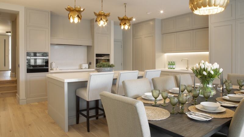 Kitchen and dining area.