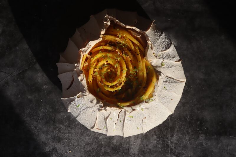 Beth O'Brien's mango and lime pavlova. Photograph: Beth O'Brien