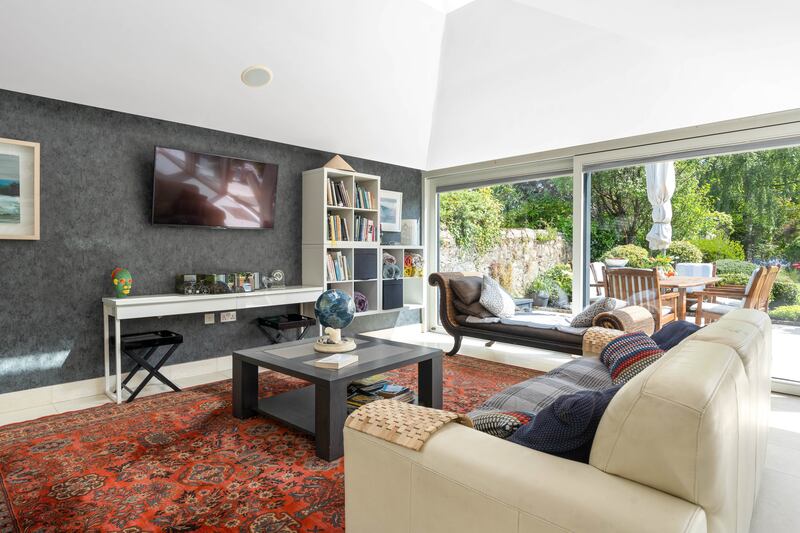 Living area in extension