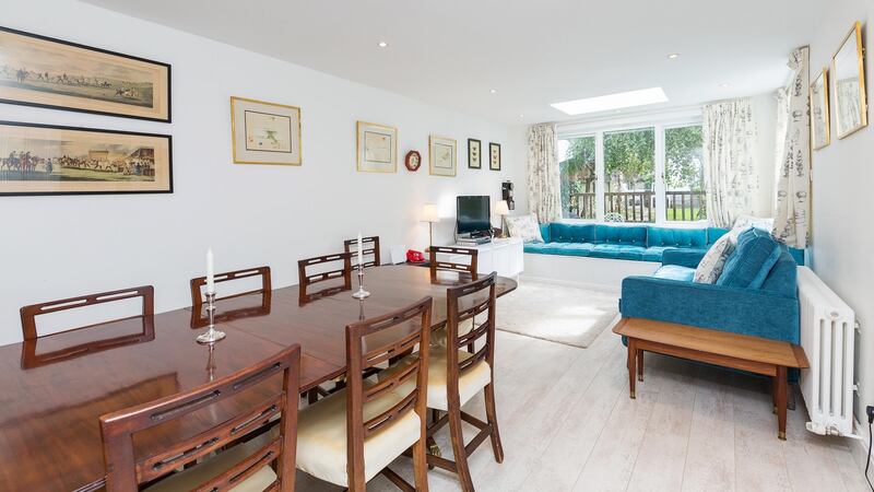 64 Carysfort Avenue, Blackrock