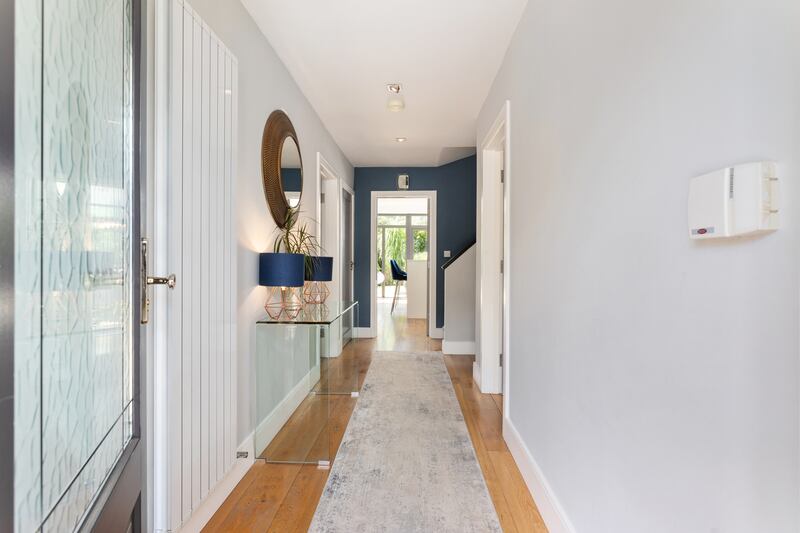 Hallway. Photographs: Alex Urdaneta