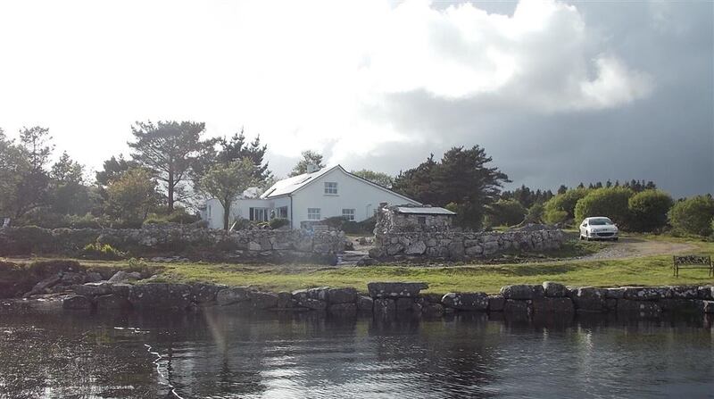 Bun Inbhir, Derryrush, Connemara, Co Galway